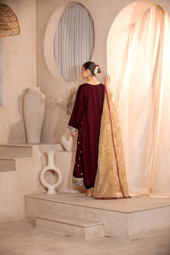 stitched velvet salwar kameez in maroon color ready made Pakistani suit from Vavaa outlet in UK.