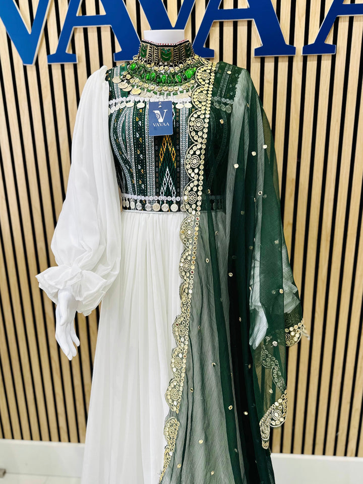 Buy Vavaa traditional outfit with white and green dupatta near me