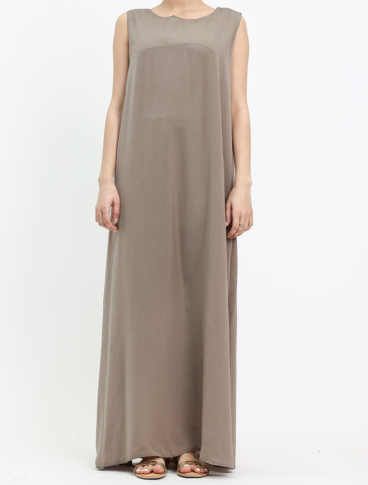 Slip Dress for abaya wearers near me, non-see-through underdress for modest fashion, available at Vavaa UK Outlet.