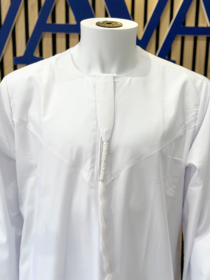 White men’s thobe, long Muslim dress, light fabric, Islamic wear near me for prayer, Eid, weddings – Vavaa UK Outlet.