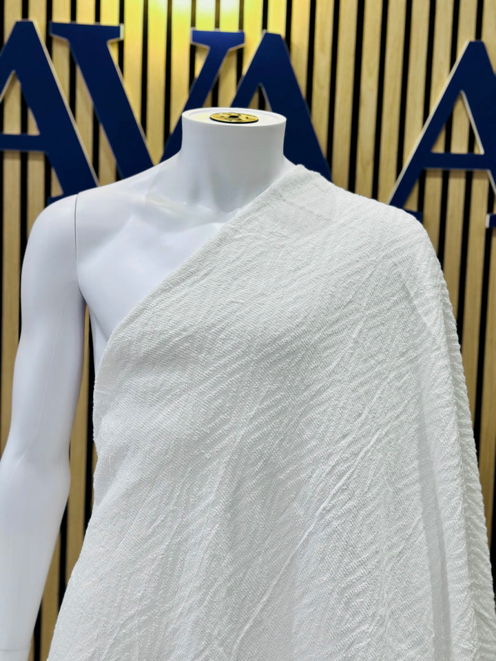 Two-piece diamond weave Ihram for adults and teens  travel-friendly and absorbent.

