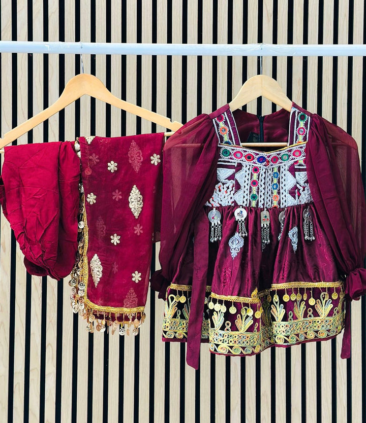 Afghani traditional dress for girls in vibrant red with intricate hand-embroidered details, available at Vavaa UK outlet and online store, perfect for cultural events, Eid, weddings, and special occasions – shop ethnic Afghan clothing near me in UK