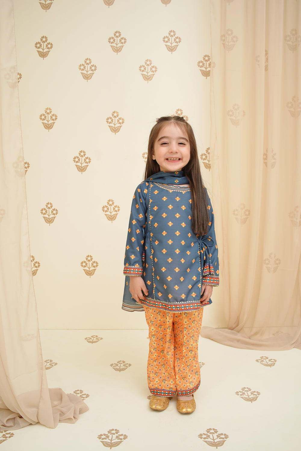 Swiss Lawn Digital Printed 3 Pc Suit