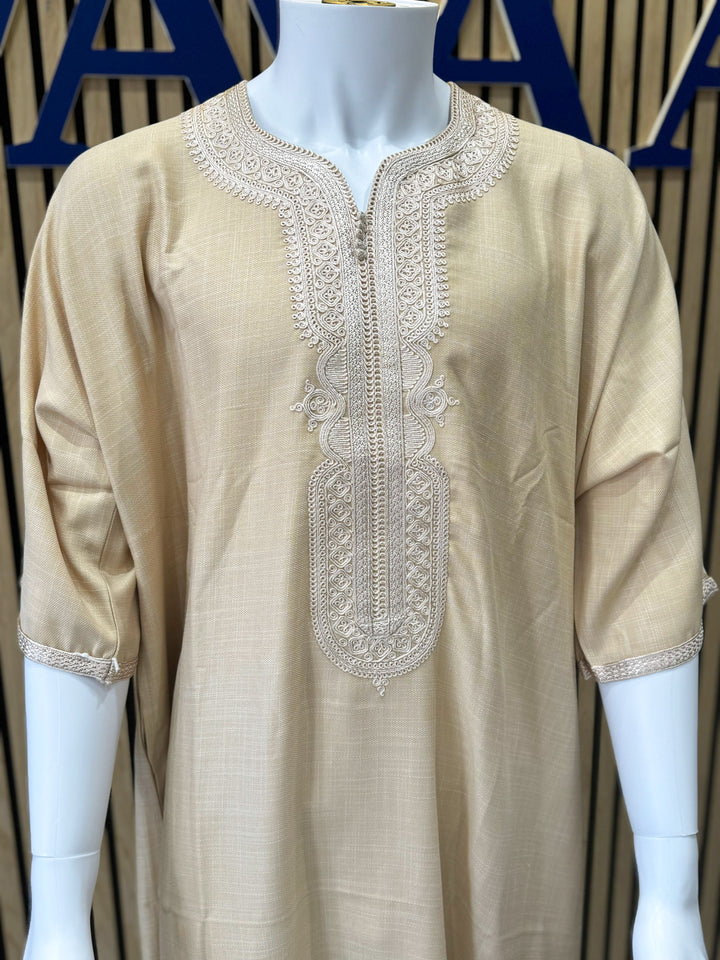 Light beige Moroccan thobe for men, soft fabric, Muslim dress near me for Eid, weddings, and prayer – Vavaa UK Outlet