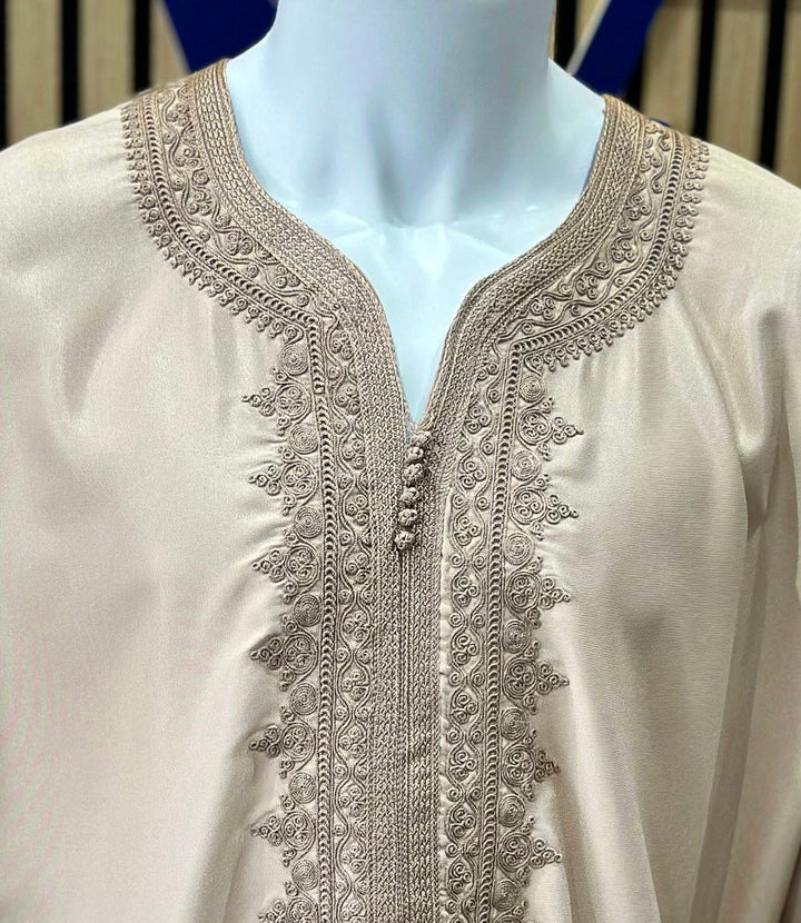 Moroccan thobe for men in mocha at Vavaa UK Outlet

