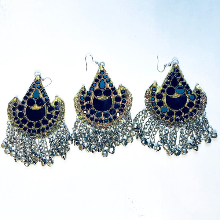 Premium pair of ornate earrings with blue stones and dangling chains, trendy fashion jewelry available at Vavaa outlet in UK and you can shop online