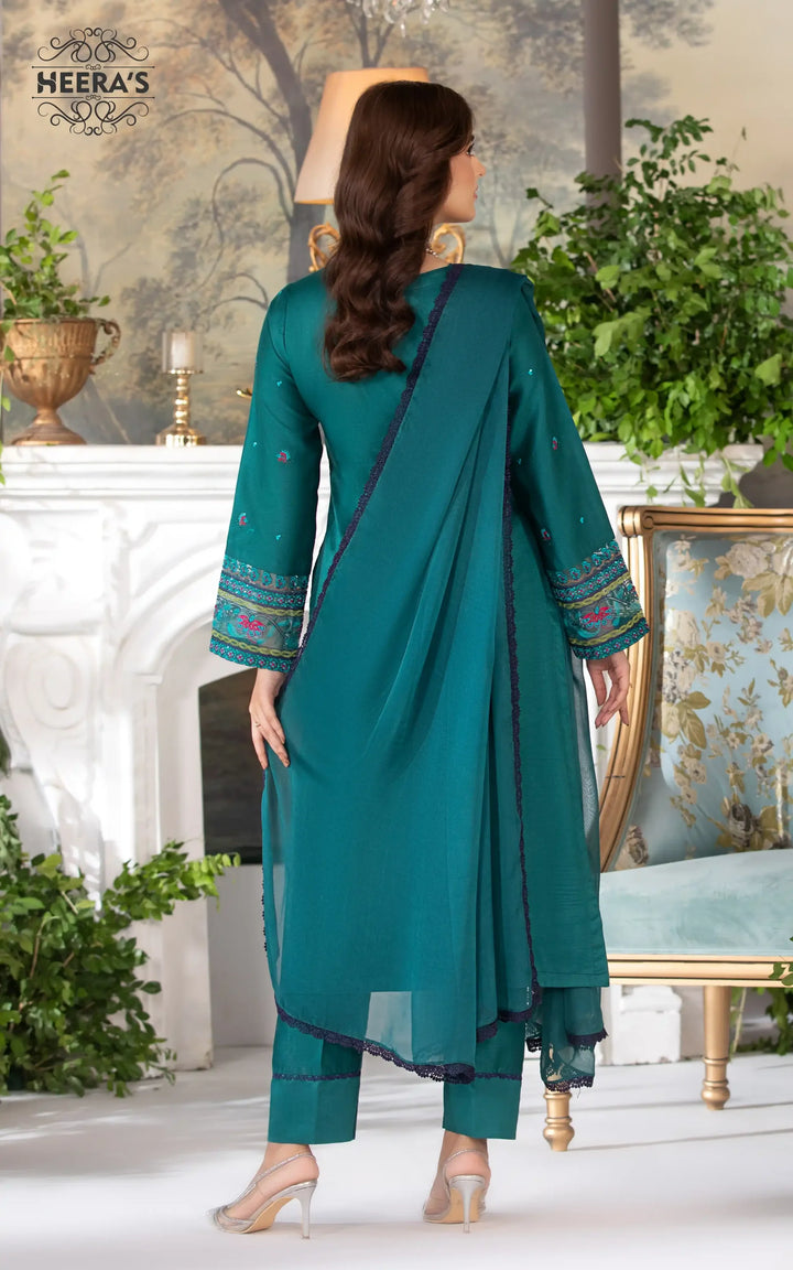 Zinc Aura 3-piece embroidered linen dress perfect festive and winter wear near me.