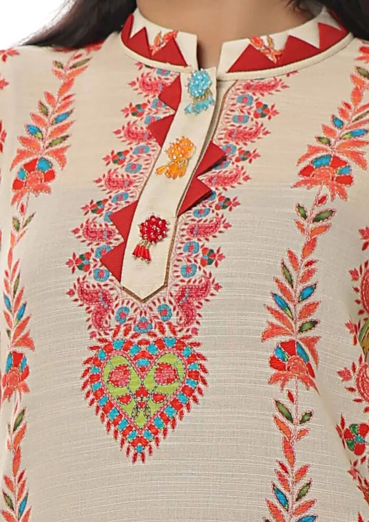 Beautiful 3 piece stitched khaddar suit near me for winter floral and geometric prints near me.