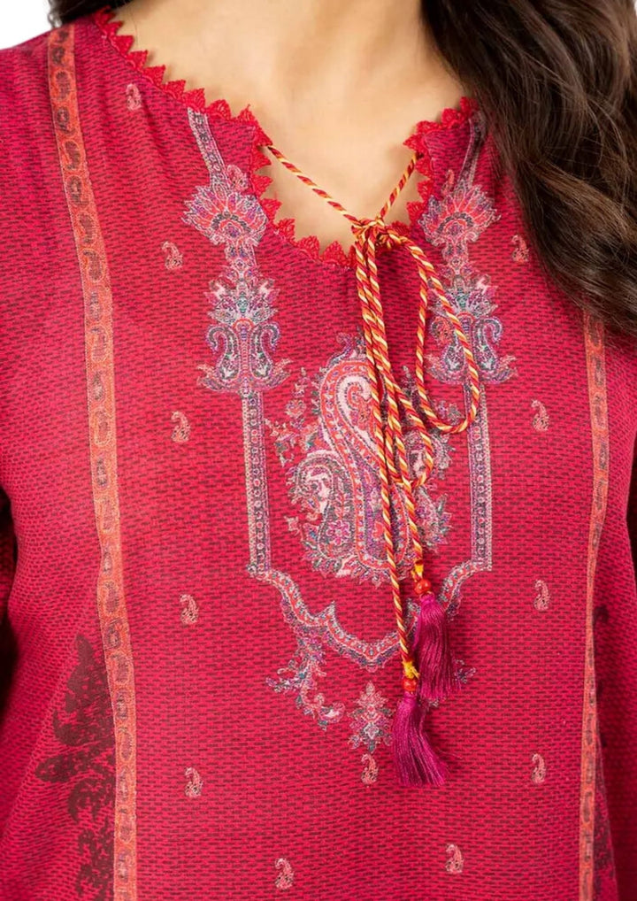 Khaddar outfit in magenta with printed shirt and dupatta near me  find at Vavaa outlet UK.