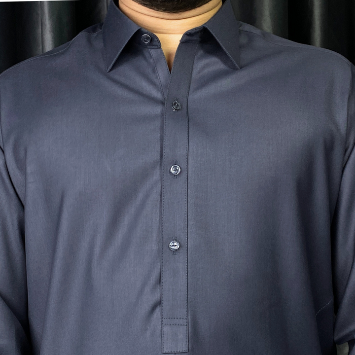 Vavaa Clothing’s men’s charcoal kameez shalwar on sale in London with near me delivery options and limited-time offers.