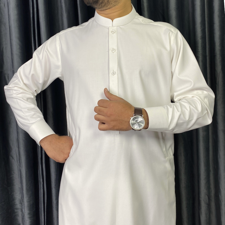Men's off-white kameez shalwar from Vavaa Clothing, available now with amazing sale prices in London and the UK.